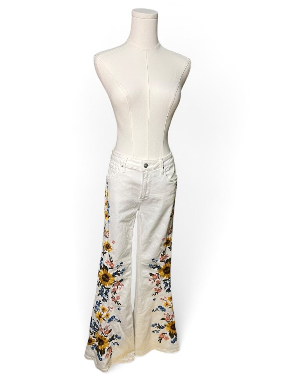 Driftwood Farrah White Floral Embroidered Flare Jeans | size 27